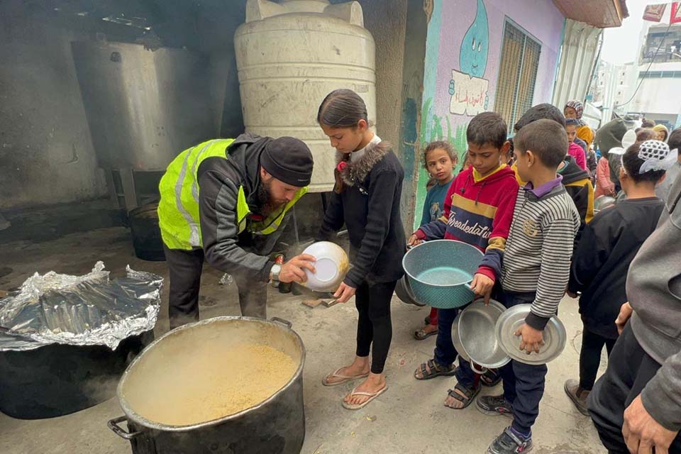 Gaza food distribution