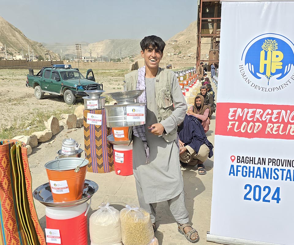 Afghanistan flood relied smiling